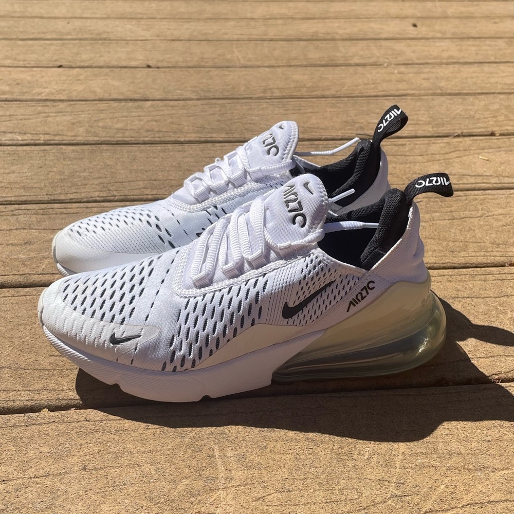Nike AirMax 270
